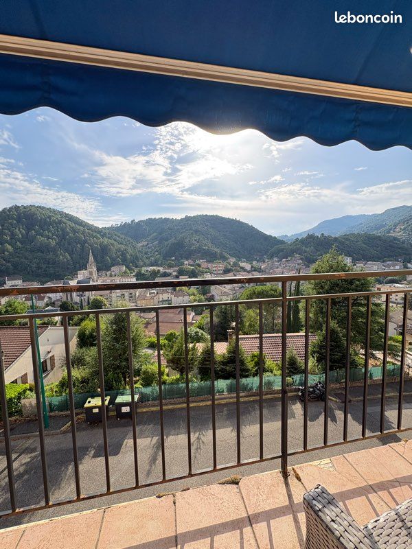 Appartement 6 pièces 70 m² · à Vals-les-Bains · 70 m² · 170 000 €