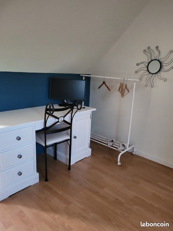 Location chambre meublée (image 2)