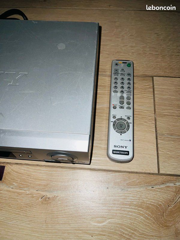 Magnetoscope Enregistreur VHS Sony SLV-E520B Sans Télécomman - 34,95