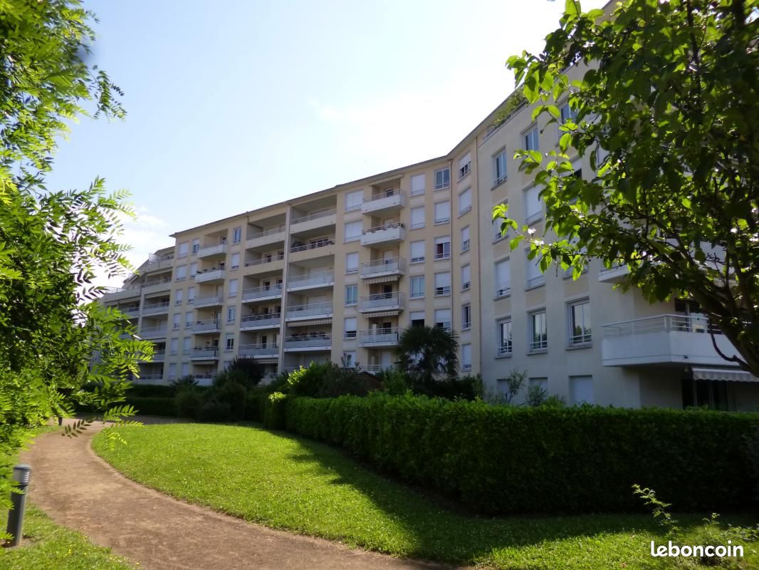 Appartement 3 pièces 64 m² · à Lyon · 64 m² · 979 €/mois