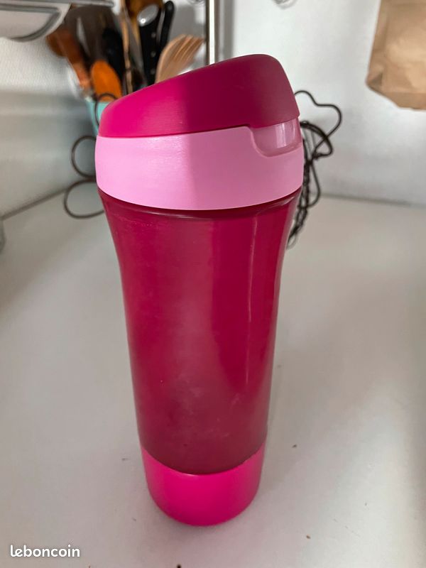 Gourde Tupperware (image 1)