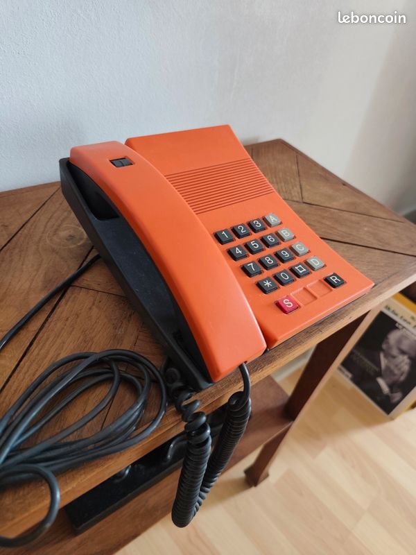 Superbe téléphone orange vintage (image 2)