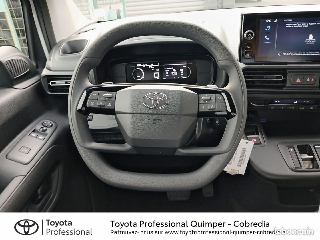 Toyota PROACE CITY Medium Electric 136ch 50 kWh Start MY25 (image 9)