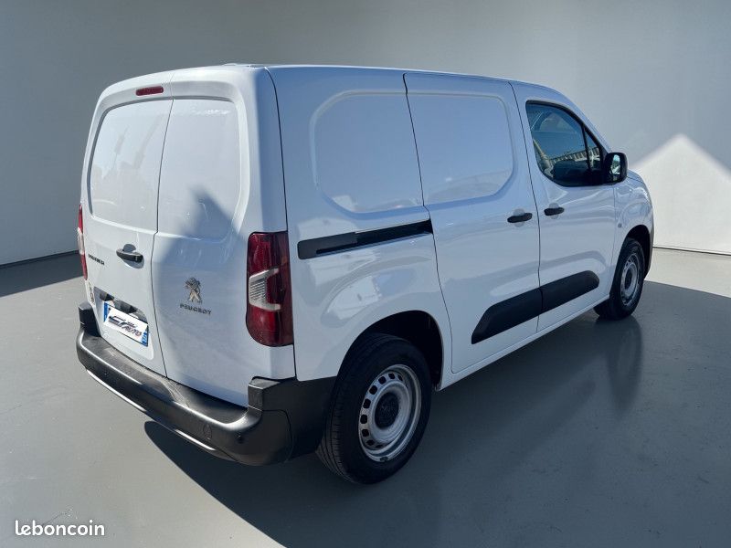 Peugeot PARTNER STANDARD 1000KG BLUEHDI 75CH GRIP 4CV (image 3)