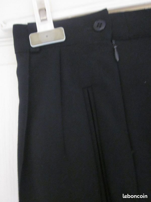 Pantalon marque Agatha classique noir T44 (image 4)