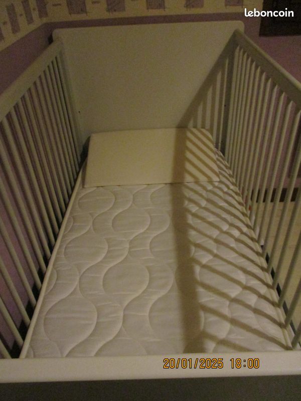 Lit bébé (image 2)