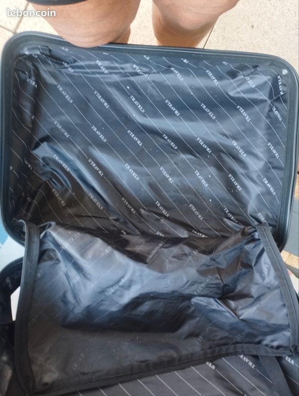Vends valise bleue (image 4)