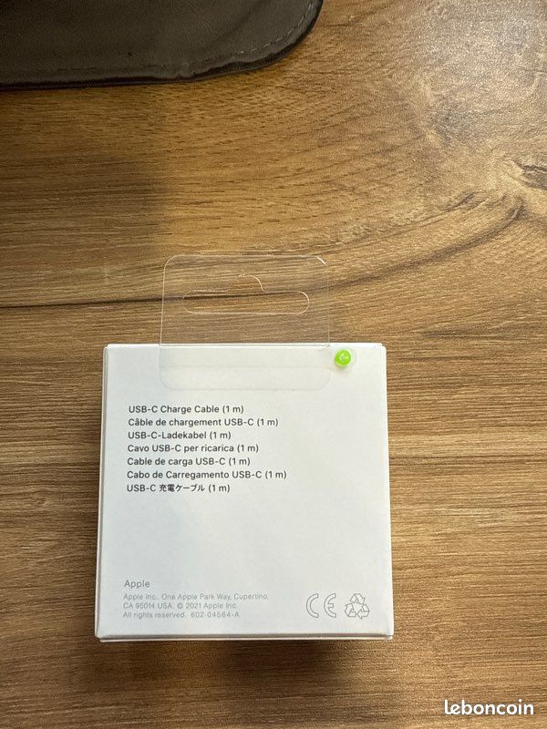 Apple charger cable 1m (image 2)