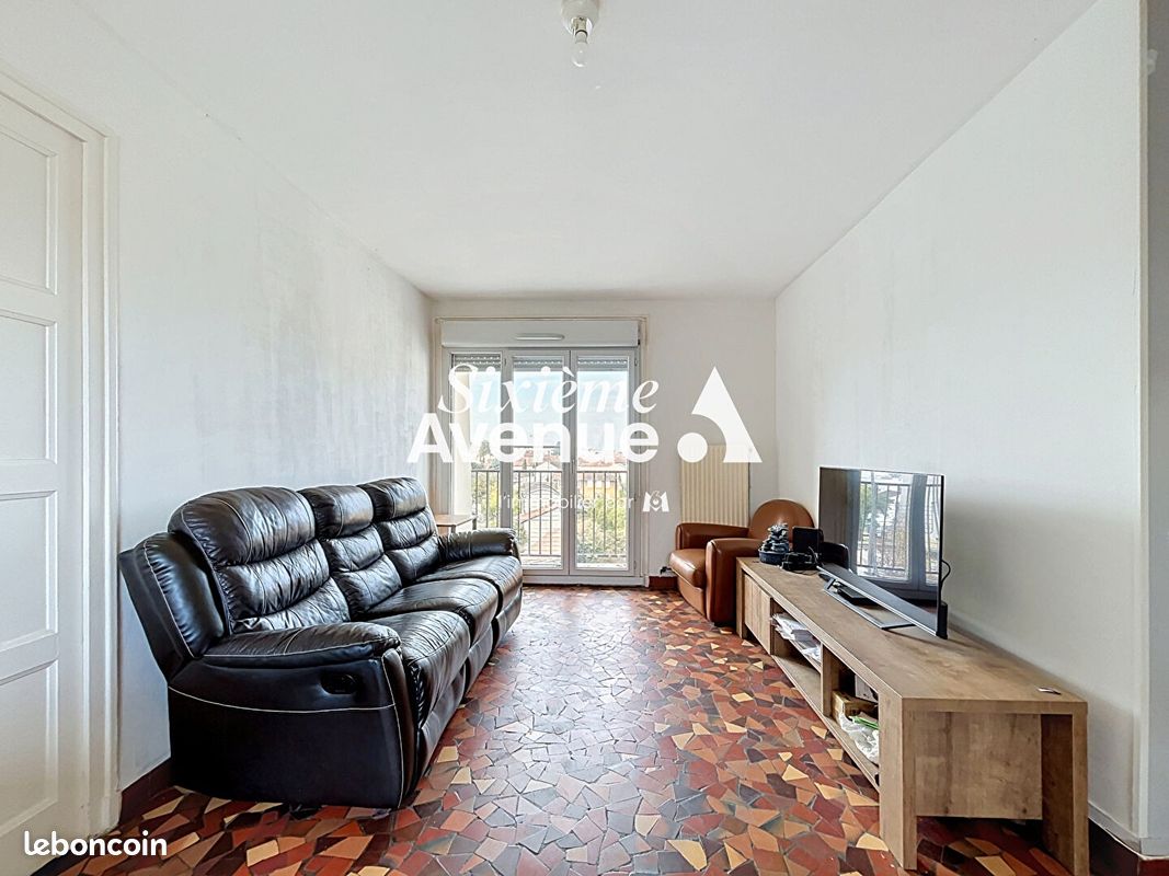 Appartement 3 pièces 47 m² · à Décines-Charpieu · 47 m² · 150 000 €
