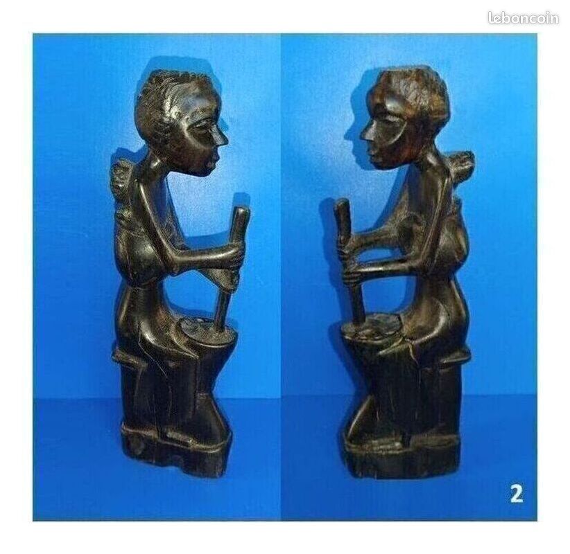 MESDECO - Sculpture africaine en bois no 2 - Femme 18cm D_060 (image 1)