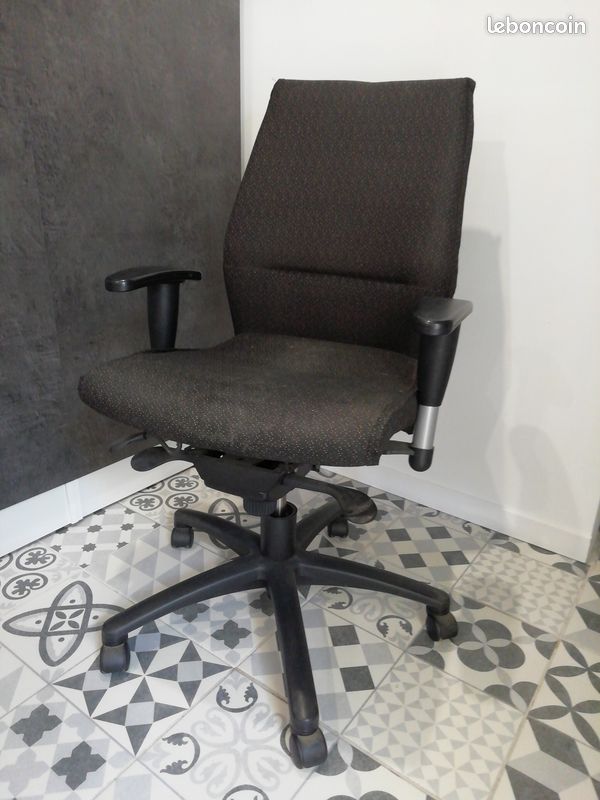 Fauteuil de bureau à vendre (image 1)