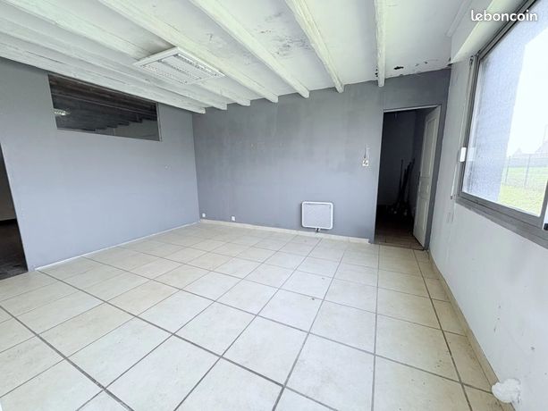 https://img.leboncoin.fr/api/v1/lbcpb1/images/ce/de/74/cede742c1f3109768b8c0ae0e7ff015be2b90361.jpg?rule=ad-image