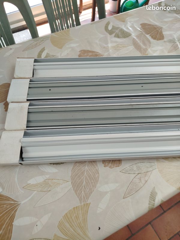 Rails placard neuf 120cm (image 1)