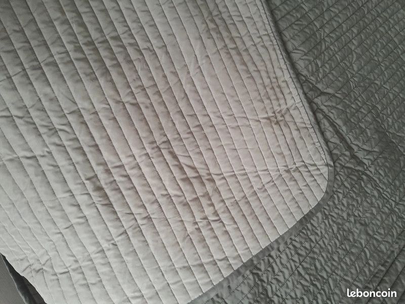 Dessus de lit (image 2)