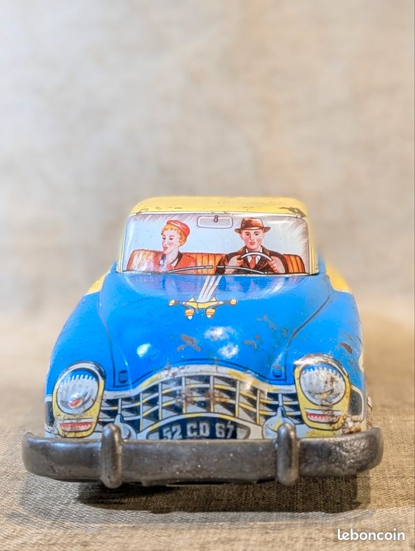 ANCIEN VINTAGE JEUX, jouet en tôle Joustra Simca 1500 bleu collection