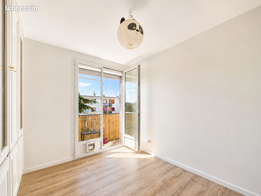 Appartement 4 pièces 61 m² · à Champigny-sur-Marne · 61 m² · 209 000 €