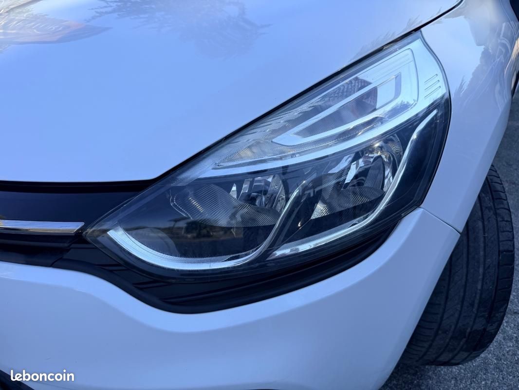 Renault Clio IV BUSINESS dCi 75 Energy (image 10)