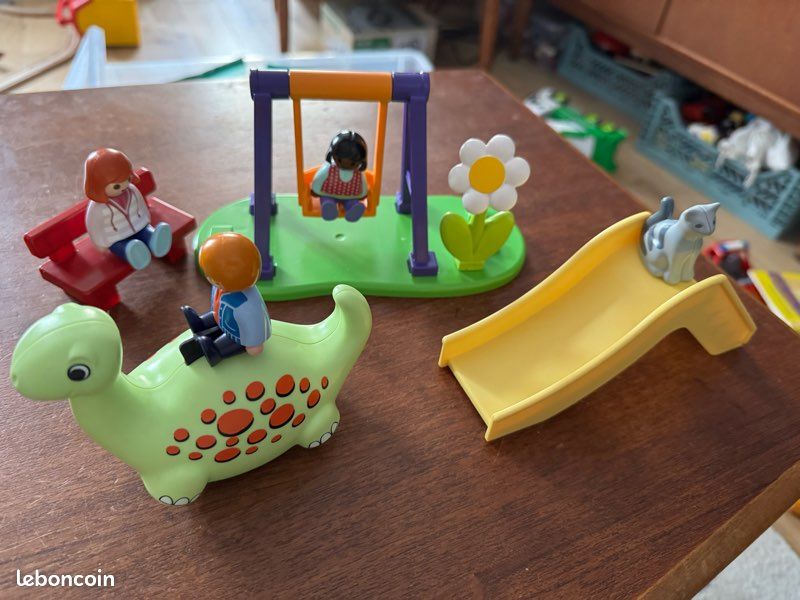 Playmobil square (image 1)