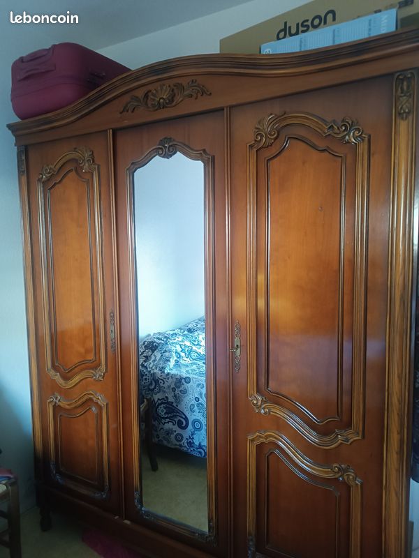 Armoires en bois (image 2)