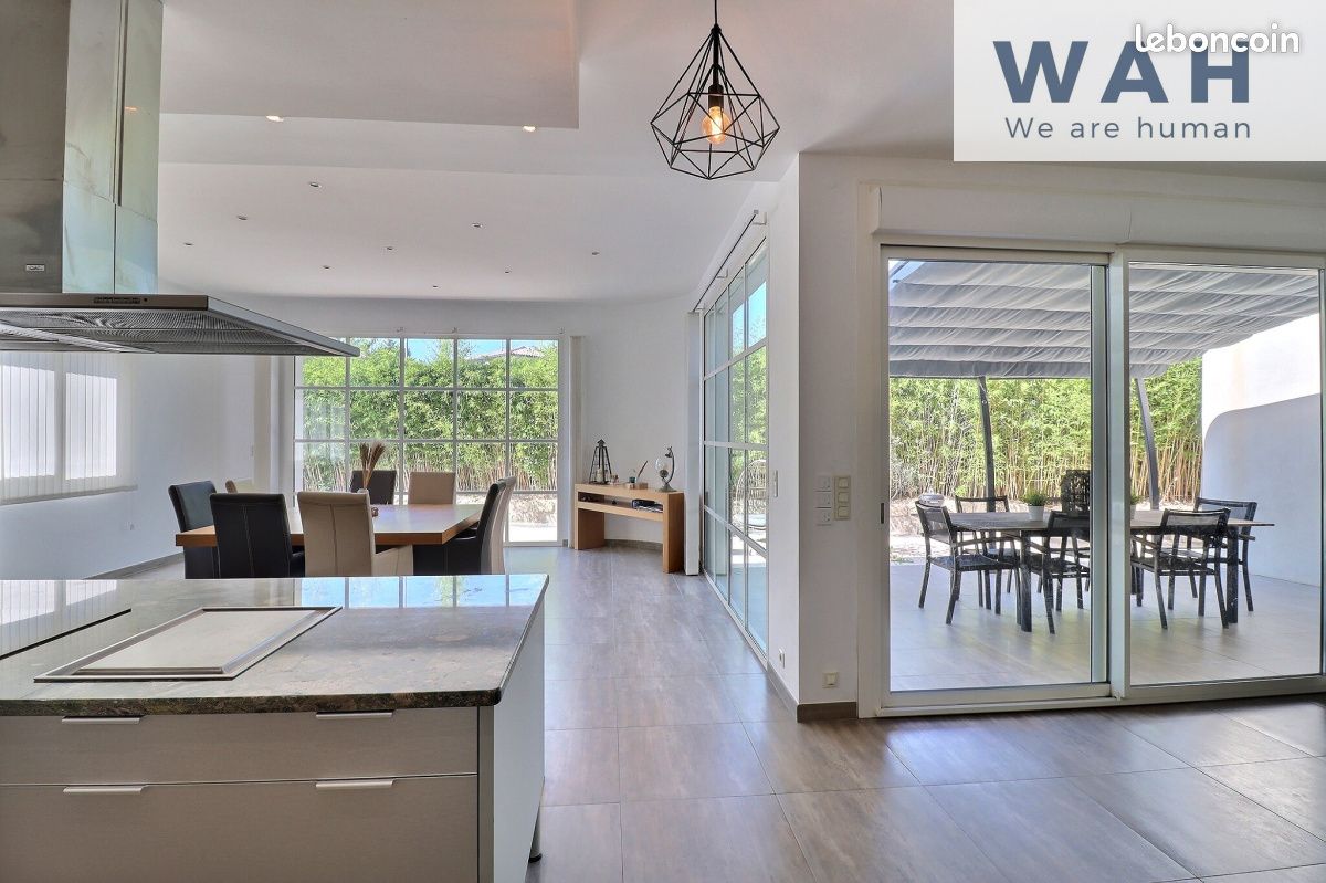Maison 5 pièces 200 m² · à Boisseron · 200 m² · 560 000 €
