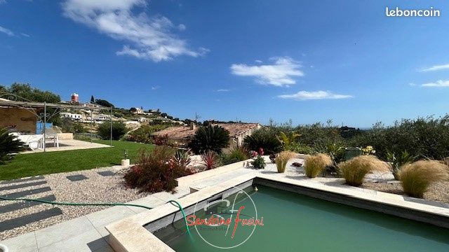 Appartement 4 pièces 93 m² · à Nice · 93 m² · 2 220 €/mois