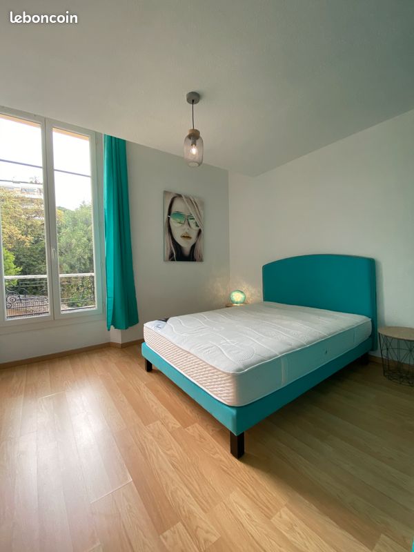 Cannes – T3 duplex meublé et climatisé – 54 m² – Maréchal Juin (image 3)