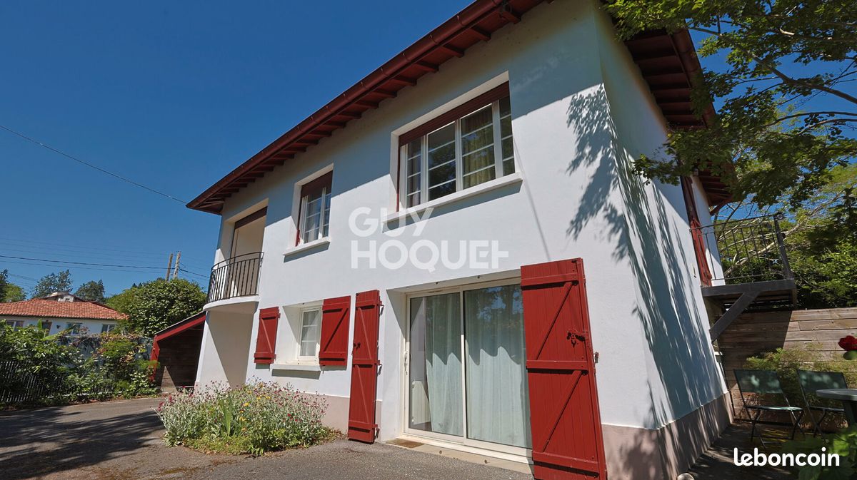 Maison 7 pièces 118 m² · à Cambo-les-Bains · 118 m² · 450 000 €