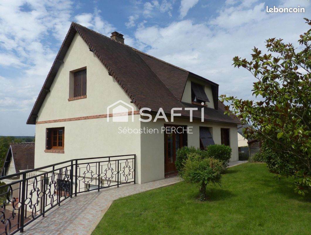 Maison 6 pièces 112 m² · à Tourville-la-Rivière · 112 m² · 250 000 €