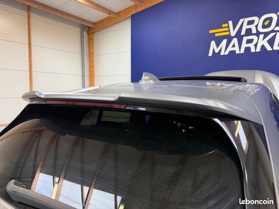 BMW Série 118D 150ch M Sport - Suivi Complet - CarPlay - Toit ouvrant - Frozen Pure Grey (image 28)