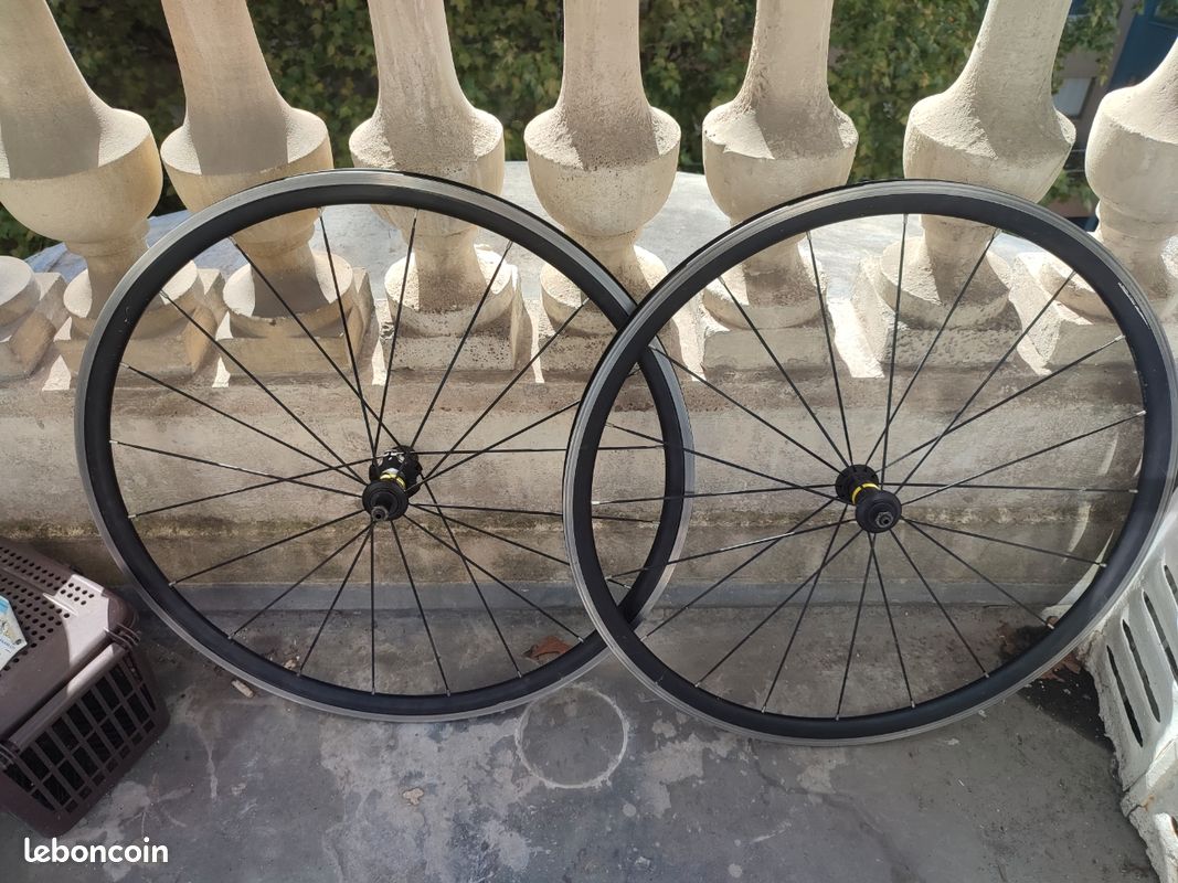 Cosmic Elite Roue Cosmic Carbone Occasion MAVIC Cosmic SL 40 Patin