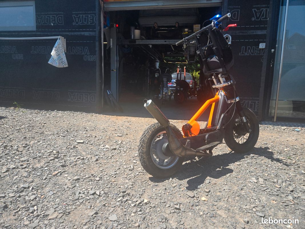 Trotinette ciao moteur full malossi mobilité paddock (image 3)