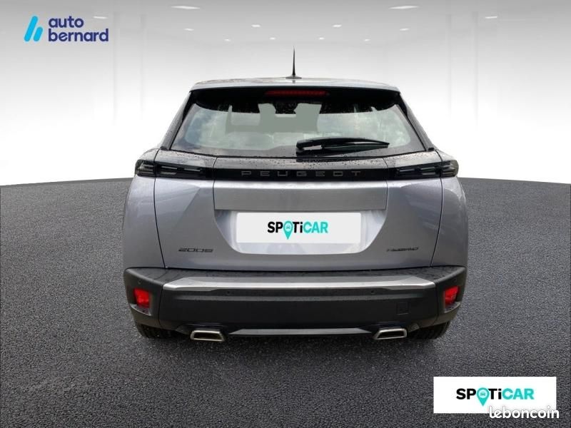 Peugeot 2008 1.2 Hybrid 145ch Style e-DCS6 (image 5)