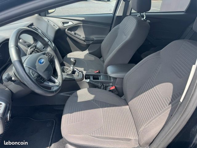 Ford focus iii (2) 1.0 ecoboost 125 s&s titanium 5p (image 4)