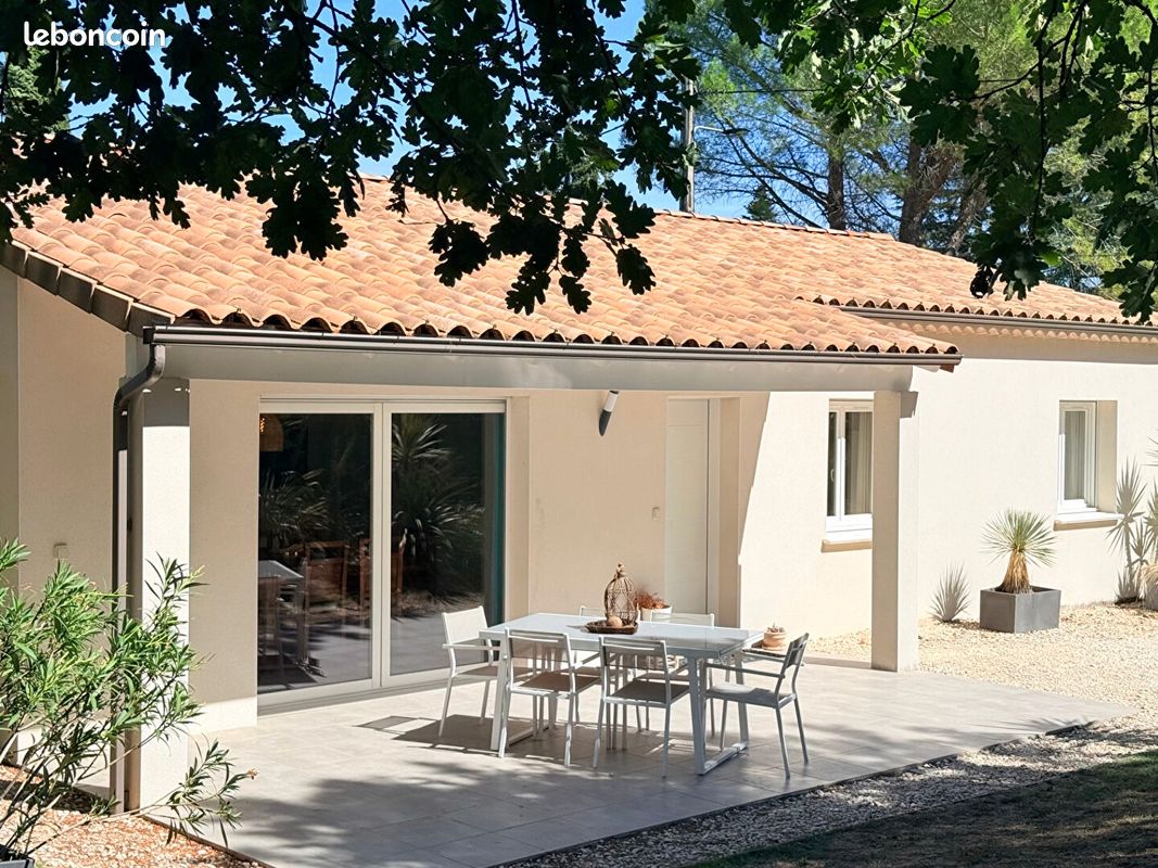 Maison 7 pièces 120 m² · à Saint-Paul-Trois-Châteaux · 120 m² · 398 500 €