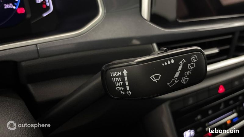 Volkswagen T-Roc 1.5 TSI EVO 150ch Style DSG7 (image 24)