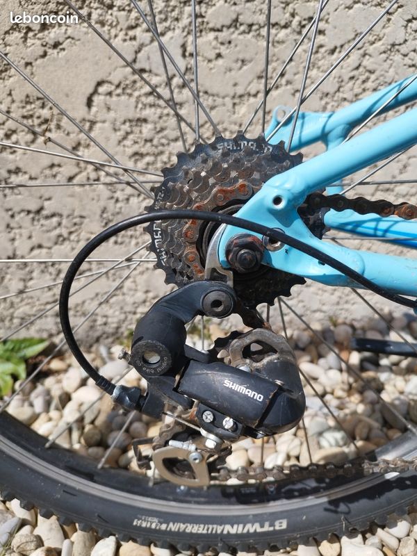 Vélo VTT Hotrock Specialized 24 pouces (image 7)