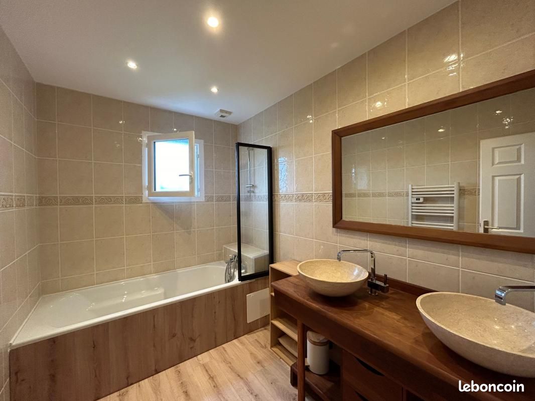 Maison 4 pièces 134 m² - Aire-sur-l'Adour 40800 (image principale 4)