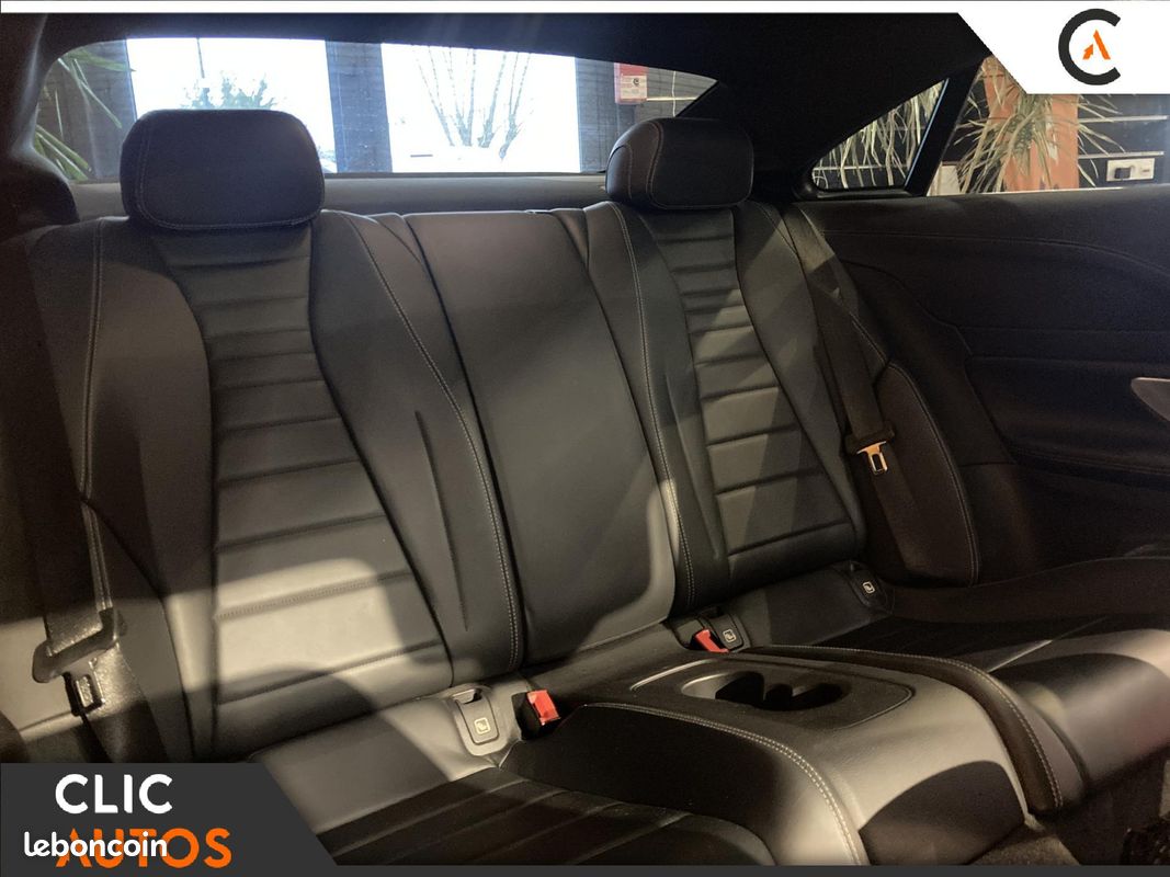 MERCEDES CLASSE E Coupé E 400 - BVA 9G-Tronic COUPE - PACK AMG Fascination 4-Matic - BVA (image 18)