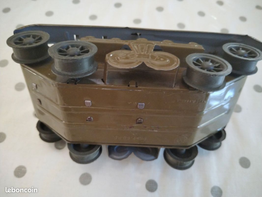 Jouet Ancien En Tôle Char Tank N.10 - Joustra (Fabrication Française)