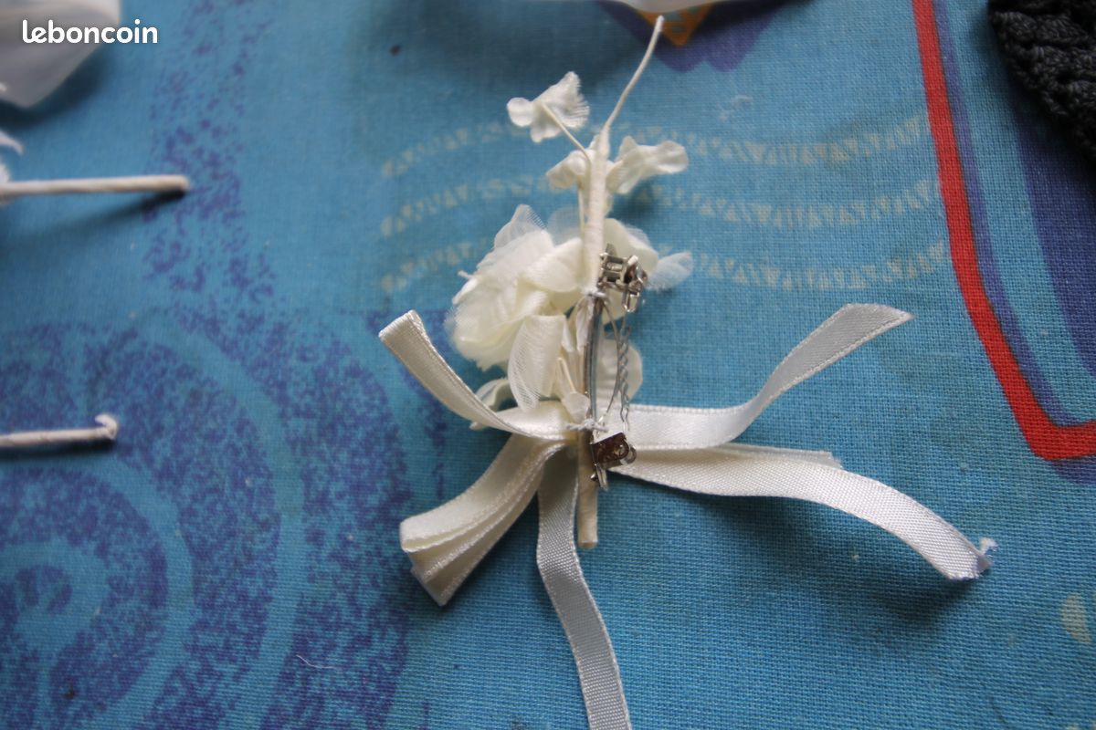 Accessoires vestimentaires de communion (image 8)