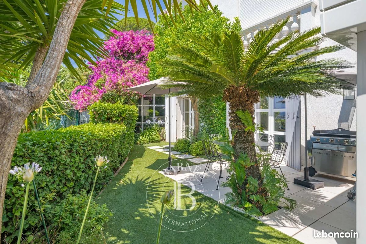 Appartement 3 pièces 128 m² · à Le Cannet · 128 m² · 894 000 €