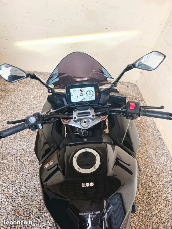 Suzuki gsxs 1000 gt 2023 (image 5)