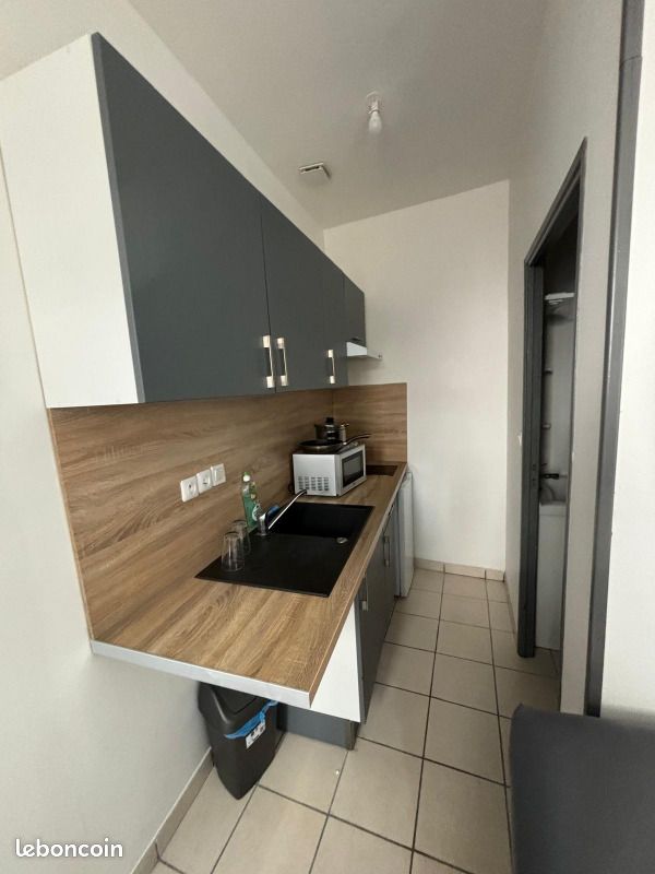 Appartement 1 pièce 13 m² · à Saint-Quentin · 13 m² · 329 €/mois