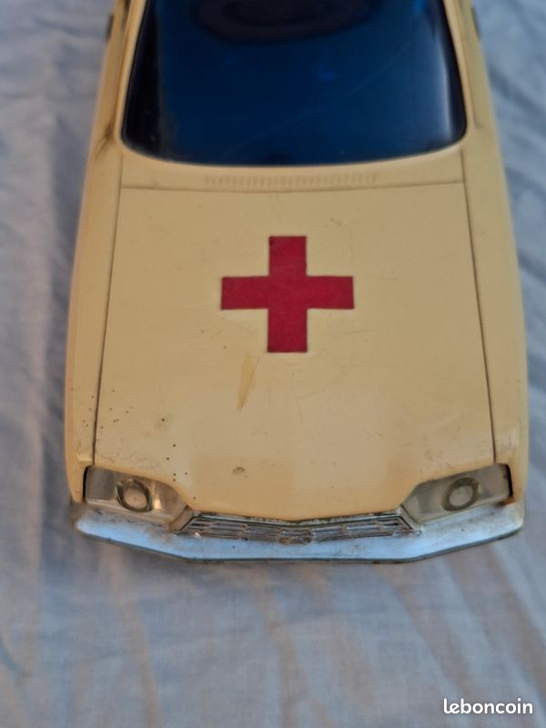 JOUET GS CITROEN Mont Blanc Ambulance EUR 50,00 - FR JOUET GS CITROEN Mont Blanc Ambulance EUR 50,00 - FR