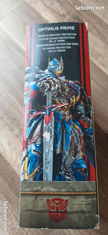 Robot Optimus prime (image 3)