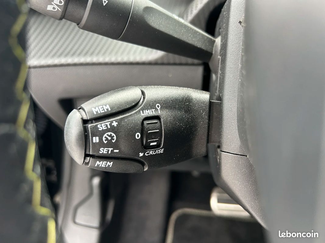 Peugeot 208 II 156ch (e-) GT PRIME - Carplay - Entretien Ok - Très bon état - (image 32)