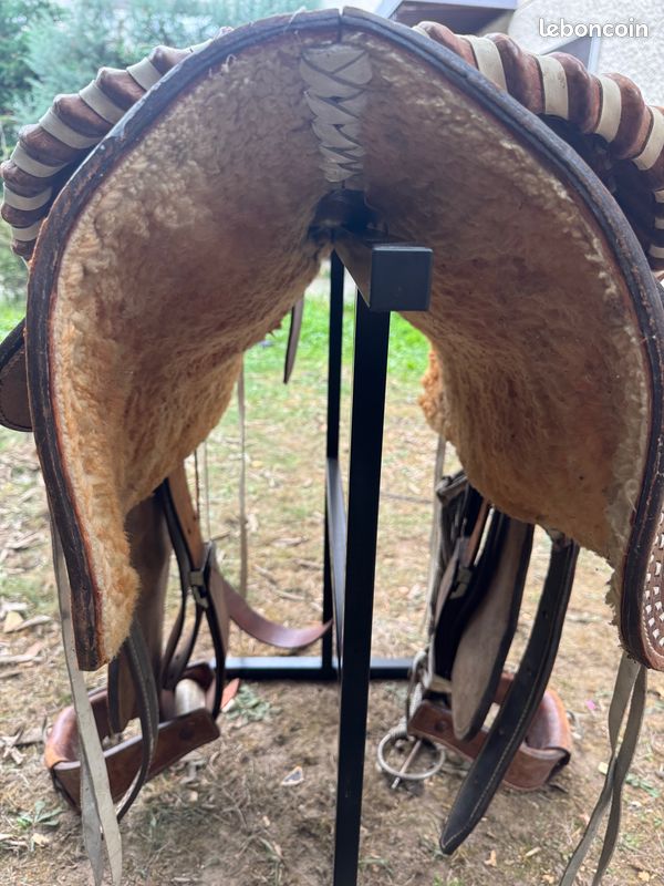 Selle western pour cheval au corde, cuir de qualité
