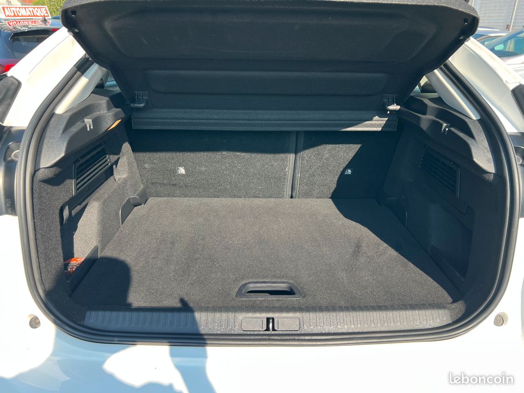 Citroën c4 bluehdi 130ch eat8 feel pack 116000 km (1ere main) (image 9)