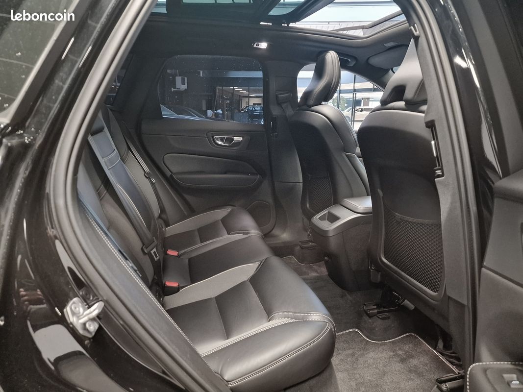 Volvo XC60 T4 190 CV BVA PACK R-DESIGN (image 12)