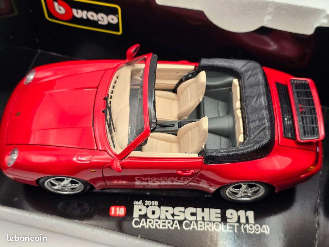 BURAGO 3040 Voiture 1/18 1:18 Porsche 911 Carrera cabriolet
